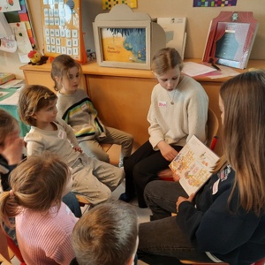 Lezen met studenten van het KVRI